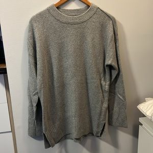 Abercrombie & Fitch Women's Oversized Fluffy Crew Sweater